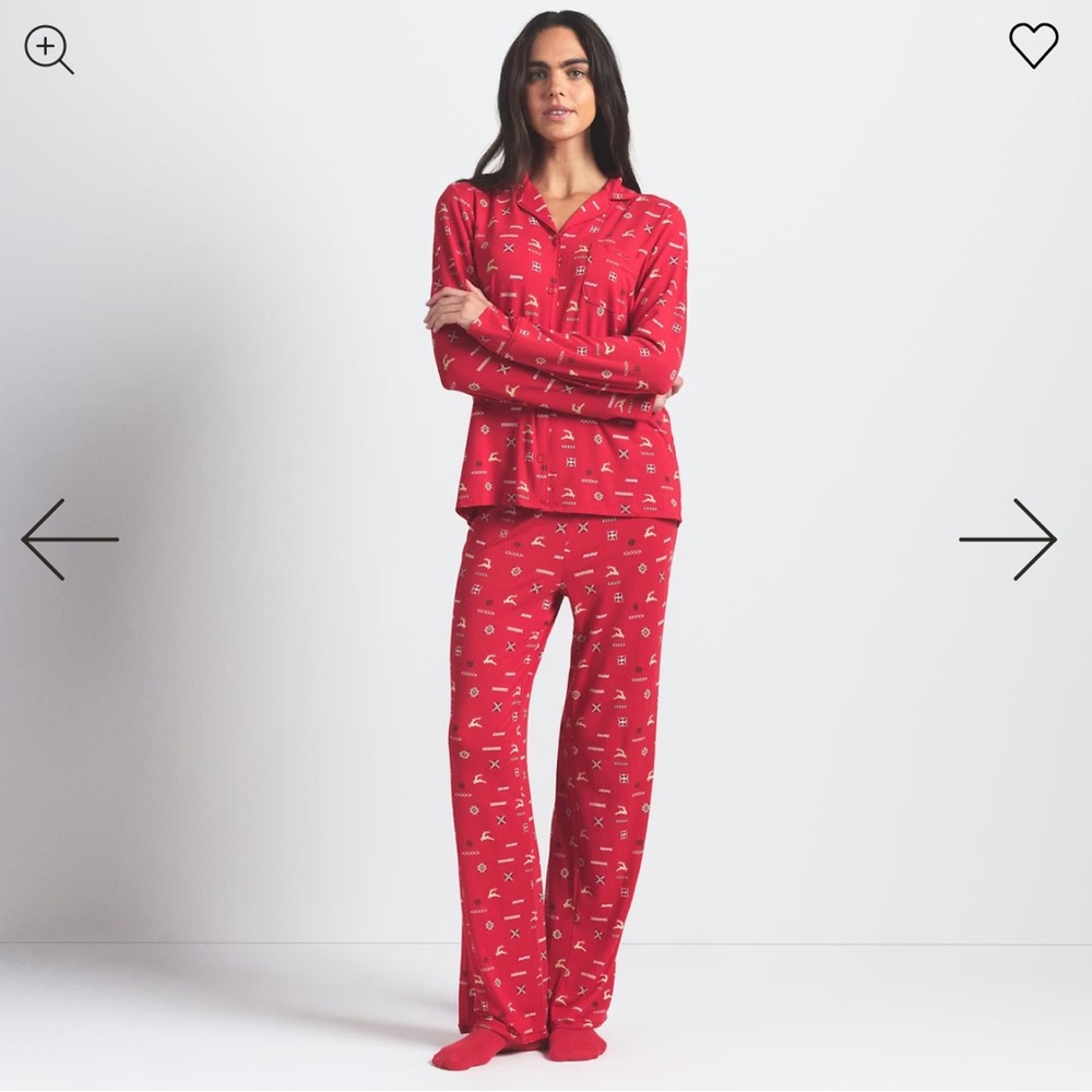SKIMS SLEEP LONG SLEEVE BUTTON UP SET | CRANBERRY VINTAGE DEER PRINT - SIZE M